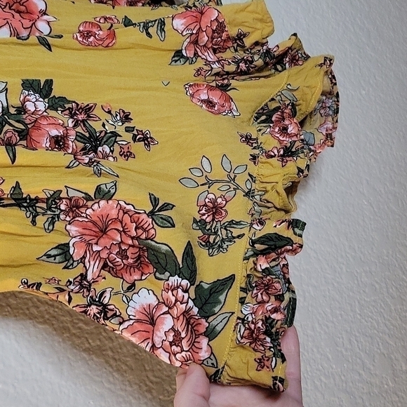 J for Justify Floral Ruffled Romper - Picture 4 of 9